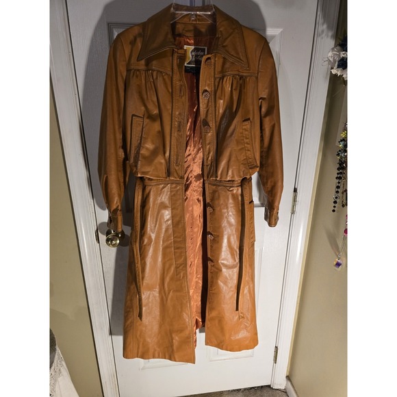 Vintage Suburban Heritage Belted Leather Trench Coat Women's Size 8 1970's Vibes - Picture 8 of 16